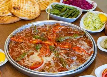 Tepsi İskender (5 Kişiliktir)